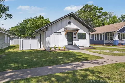 326 S Hickory St, Sapulpa, OK 74066