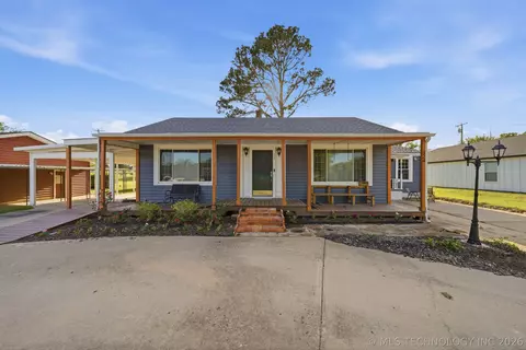 324 S Roland St, Bristow, OK 74010