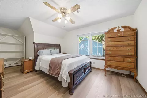 Bedroom - 5717 E 97th Pl S, Tulsa, OK 74137 photo 5 of 6