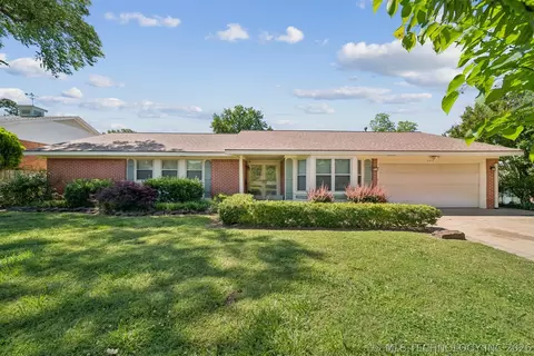 6516 E 57th Pl, Tulsa, OK 74145
