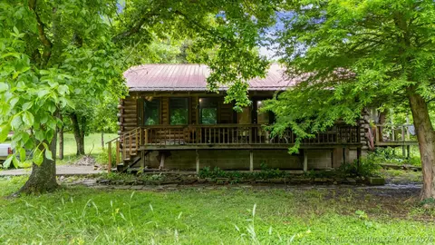 21742 E 660 Rd, Tahlequah, OK 74464