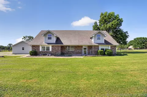 17702 E 108th St N, Owasso, OK 74055