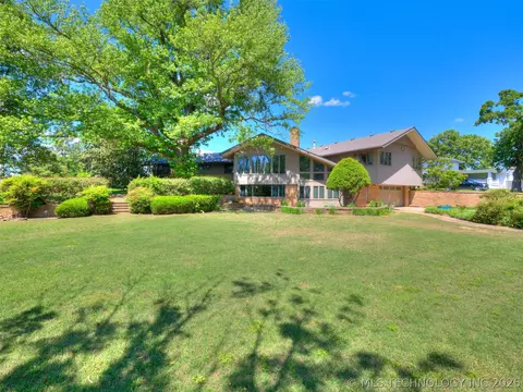 1420 E Fairview Ave, Sapulpa, OK 74066