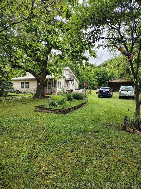 24901 S 611 Rd, Grove, OK 74344