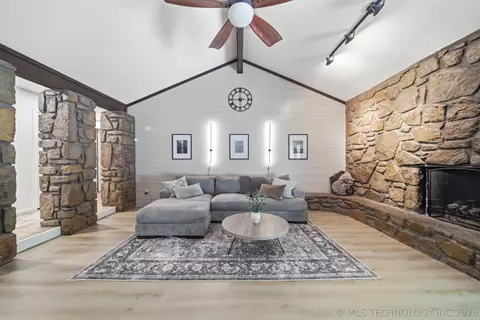 Living - 7342 E 75th St, Tulsa, OK 74133 photo 2 of 2