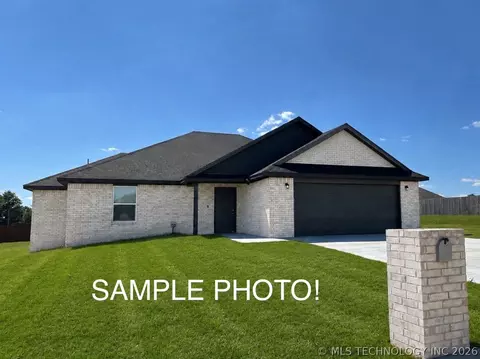 17990 W Grandview Rd, Tahlequah, OK 74464