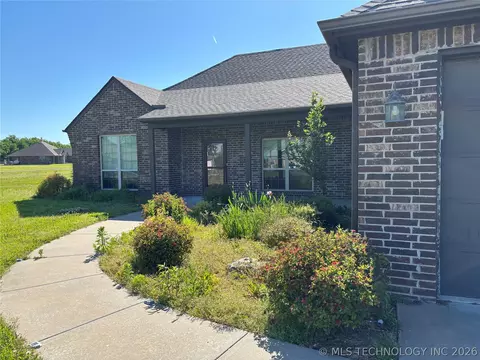 10 Ranch Acres Rd, Pryor, OK 74361