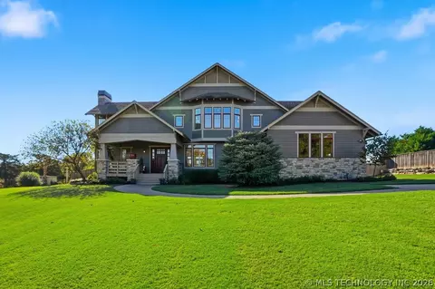 418 E 111th St S, Jenks, OK 74037