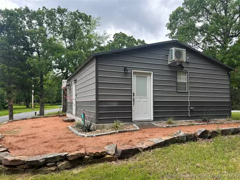 30 Arroyo Dr, Canadian, OK 74425