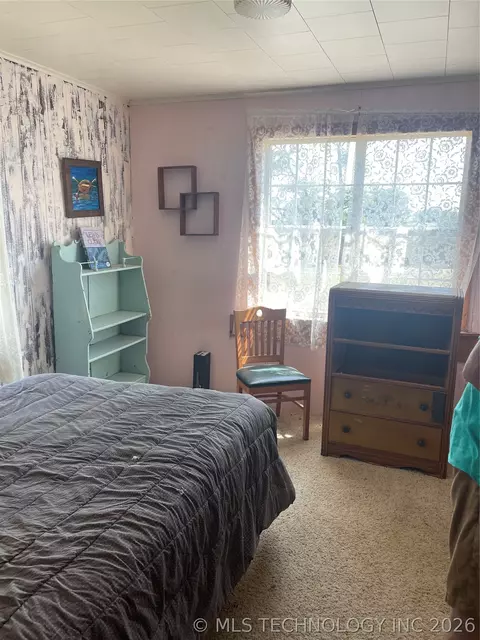 Bedroom - 3714 Eseco, Cushing, OK 74023 photo 3 of 3