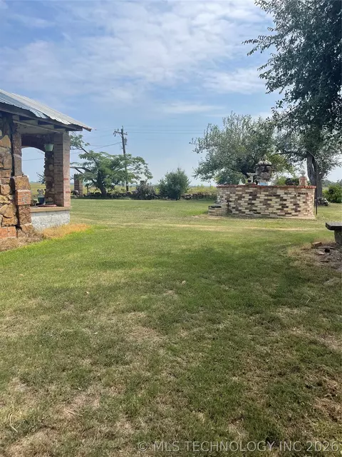 Exterior - 3714 Eseco, Cushing, OK 74023 photo 2 of 8