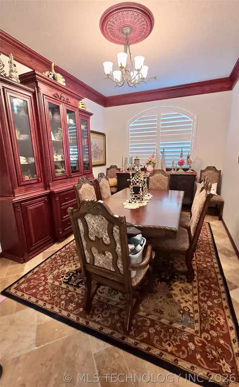 Dining - 418970 E 1152 Rd, Checotah, OK 74426 photo 2 of 2