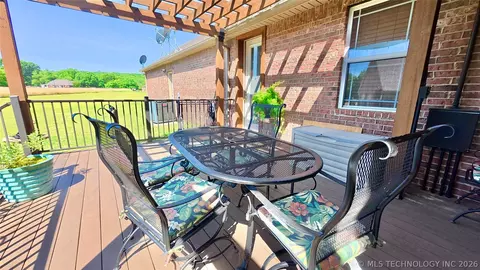 Exterior - 418970 E 1152 Rd, Checotah, OK 74426 photo 12 of 25