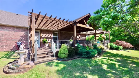 Exterior - 418970 E 1152 Rd, Checotah, OK 74426 photo 14 of 25