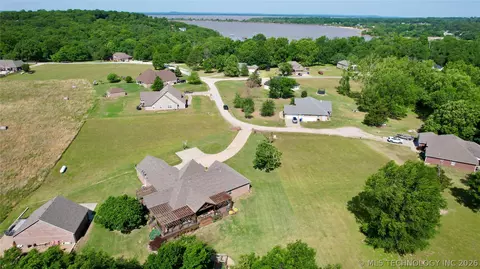 View/Area - 418970 E 1152 Rd, Checotah, OK 74426 photo 3 of 17