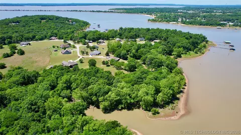 View/Area - 418970 E 1152 Rd, Checotah, OK 74426 photo 13 of 17