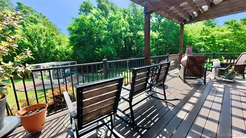 Exterior - 418970 E 1152 Rd, Checotah, OK 74426 photo 8 of 25