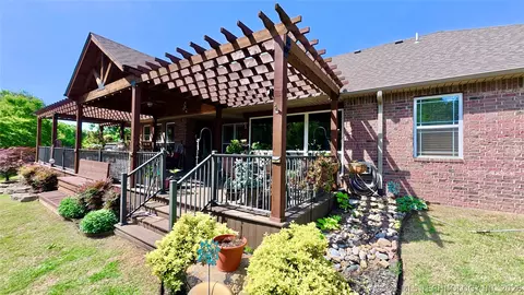 Exterior - 418970 E 1152 Rd, Checotah, OK 74426 photo 16 of 25