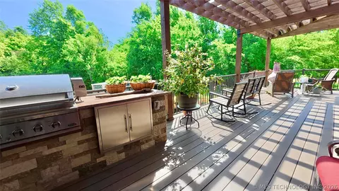 Exterior - 418970 E 1152 Rd, Checotah, OK 74426 photo 7 of 25
