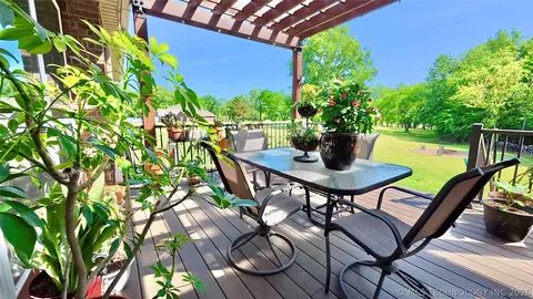 Exterior - 418970 E 1152 Rd, Checotah, OK 74426 photo 6 of 25