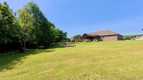 Exterior - 418970 E 1152 Rd, Checotah, OK 74426 photo 18 of 25