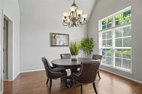 Dining - 17005 E 48th St, Tulsa, OK 74134 photo 1 of 2