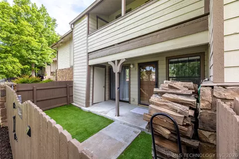 6364 S 80th East Circle F-34, Tulsa, OK 74133