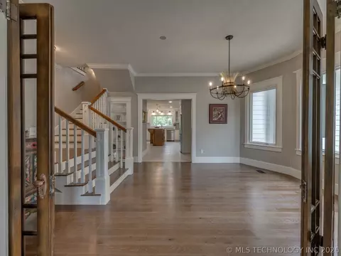 Entry Way - 908 SE 3rd St, Wagoner, OK 74477 photo 1 of 4