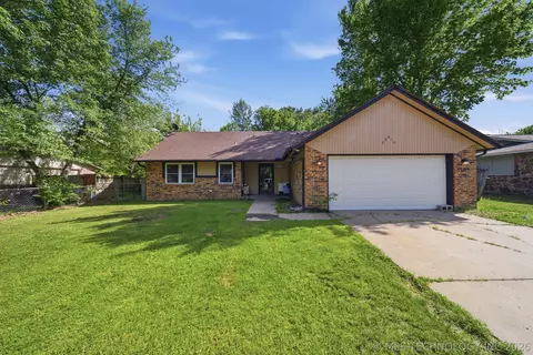 28654 E 138th St S, Coweta, OK 74429