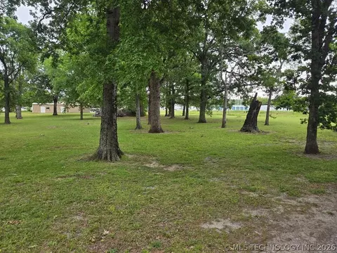 Hawkins Drive, Eufaula, OK 74432 photo 3