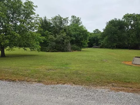 Hawkins Drive, Eufaula, OK 74432 photo 10