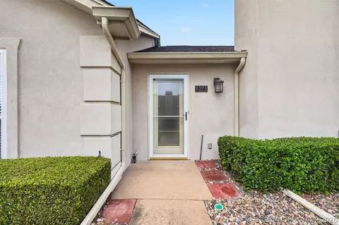 8323 E 81st Pl, Tulsa, OK 74133 photo 4