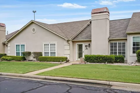 8323 E 81st Pl, Tulsa, OK 74133