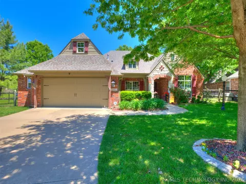 10407 N 143rd East Ct, Owasso, OK 74055