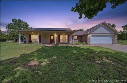101283 S 4614 Rd, Sallisaw, OK 74955
