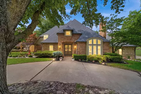 10202 S Knoxville Ave, Tulsa, OK 74137