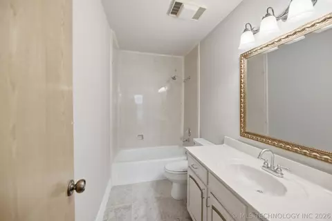4817 E 25th Pl, Tulsa, OK 74114 photo 23
