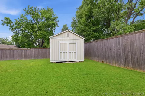 4817 E 25th Pl, Tulsa, OK 74114 photo 35
