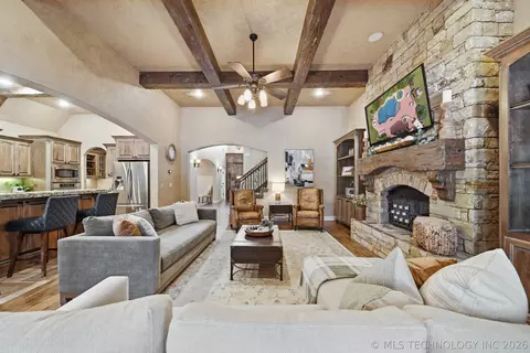 Living - 3121 E 146th Pl S, Bixby, OK 74008 photo 7 of 7