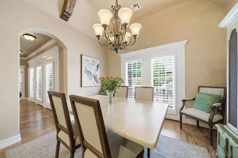 Dining - 3121 E 146th Pl S, Bixby, OK 74008 photo 2 of 2