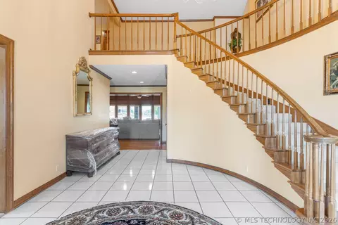 Entry Way - 23075 E 87th St, Broken Arrow, OK 74014 photo 3 of 4