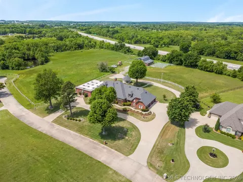 View/Area - 23075 E 87th St, Broken Arrow, OK 74014 photo 2 of 18