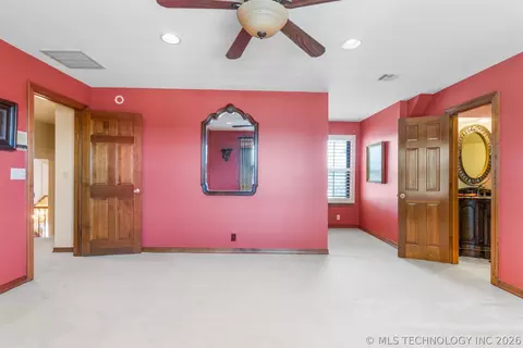 Bedroom - 23075 E 87th St, Broken Arrow, OK 74014 photo 8 of 9