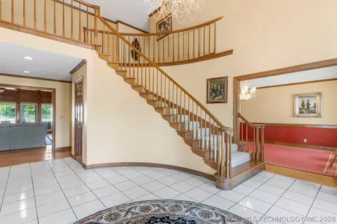Entry Way - 23075 E 87th St, Broken Arrow, OK 74014 photo 2 of 4