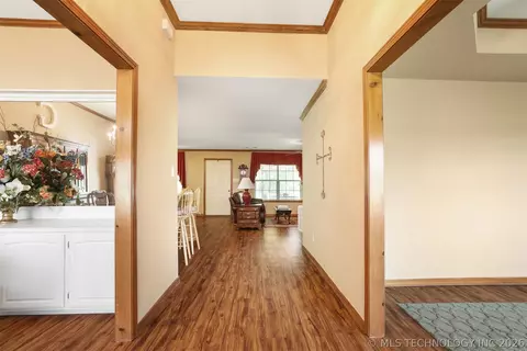 Entry Way - 5181 State Road 70 E, Durant, OK 74701 photo 1 of 1