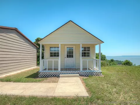 Exterior - 423310 E 1169 Rd, Eufaula, OK 74432 photo 8 of 10