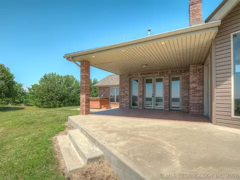 Exterior - 423310 E 1169 Rd, Eufaula, OK 74432 photo 5 of 10