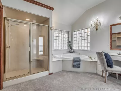 Bath - 423310 E 1169 Rd, Eufaula, OK 74432 photo 1 of 10