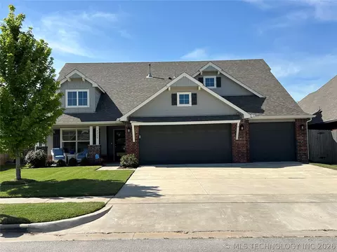 9234 E 133rd St S, Bixby, OK 74008