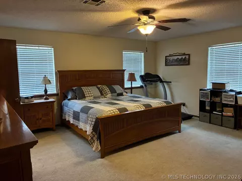 Bedroom - 4313 County Road 4360, Eucha, OK 74342 photo 2 of 2